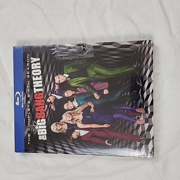 Warner Bros. Other - New in Shrink-wrap The Big Bang Theory Complete Sixth Season